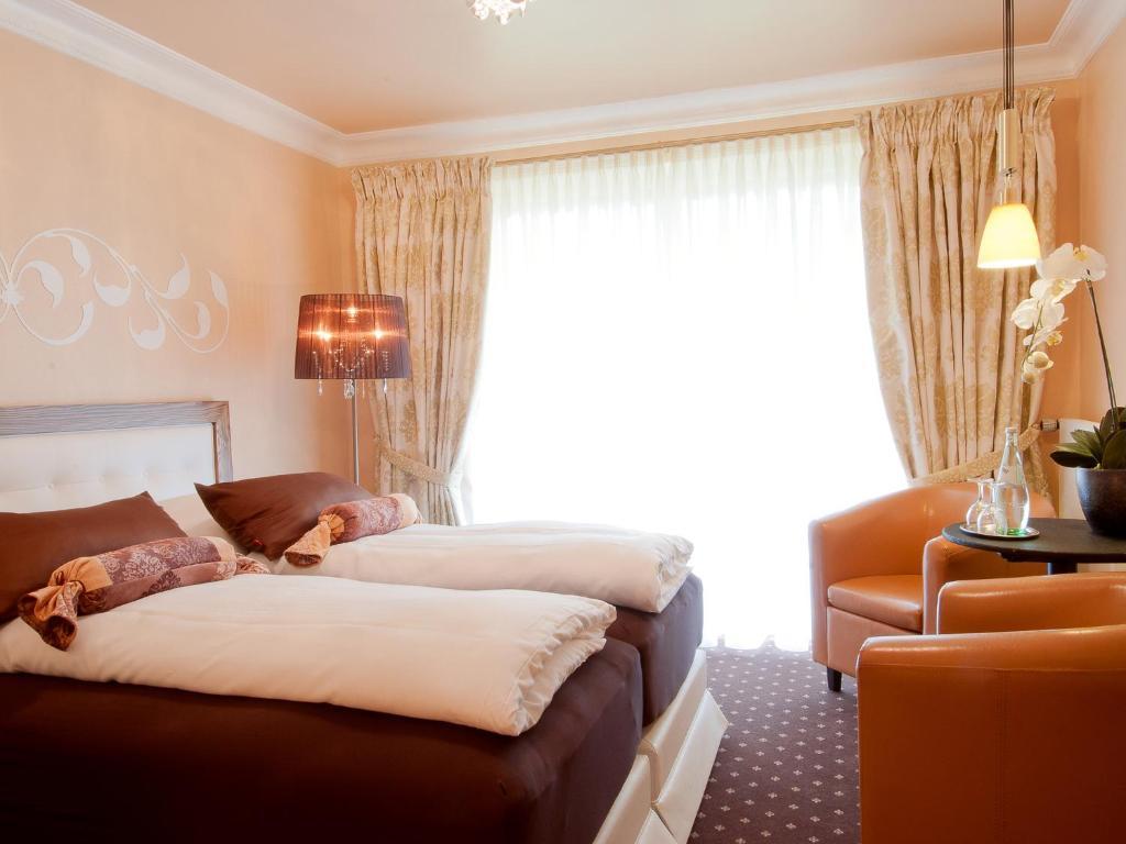 Amethyst Hotel Garni Lueneburg Deutsch Evern Rum bild